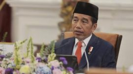Presiden RI Joko Widodo (Jokowi) memandu jalannya Rapat Terbatas Rencana Pencabutan Pemberlakuan Pembatasan Kegiatan Masyarakat (PPKM) di Istana Merdeka Jakarta pada Rabu, 28 Desember 2022. (Dok Humas Sekretariat Kabinet RI)