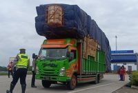 Ilustrasi Truk ODOL [kabarbisnis]