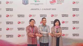 Gubernur DKI Jakarta Heru Budi Hartono Setelah Lakukan Pertemuan Gubernur dan Wali Kota ASEAN (Meeting of Governors and Mayors of ASEAN Capitals/MGMAC) dan Forum Wali Kota ASEAN (ASEAN Mayors Forum/AMF) 2023 di Jakarta Pusat, Rabu (2/8/2023). (Dok. Antara)