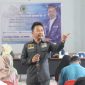 Baharuddin Demmu adalah anggota DPRD Kaltim yang juga merupakan Ketua Komis I ini membaur bersama masyarakat membahas penyebarluasan Perda tersebut dihadiri oleh Tokoh Masyarakat, Aparatur Desa, Babinsa dan ratusan warga lainnya. (Ist)