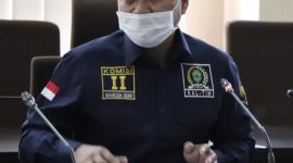 Ketua Pansus RTRW Kaltim, Baharuddin Demmu menyesalkan pembatalan  rapat paripurna