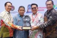 PemKab kukar Raih Penghargaan 