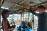  Baharuddin Demmu Anggota DPRD Kaltim Saat Mengunjungi Pokdakan Tiara Borneo di Desa Loa Kulu Kota, Beberapa Waktu Lalu (ist)