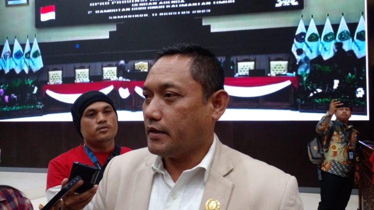 Wakil Ketua DPRD Provinsi Kalimantan Timur, Seno Aji (aji)