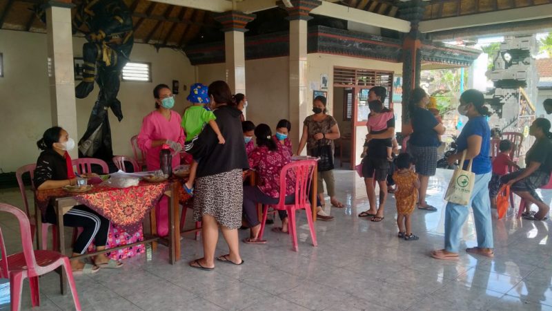 Potret ibu dan anak di posyandu. (Kontributor KMM)