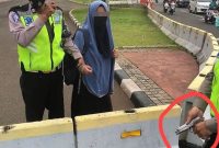 Perempuan tidak dIkenal coba terobos istana membawa pistol (megapolitan.kompas.com