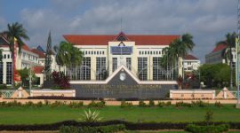 Kantor Bupati Kukar (wikipedia)