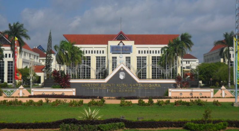Kantor Bupati Kukar (wikipedia)