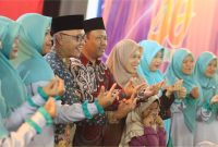 Wakil Ketua DPRD Kaltim Samsun di lokasi acara HUT Desa Bukit Raya. [Ist]