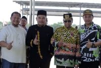 Ketua DPRD Kaltim Hasanuddin Mas’ud (baju hitam). [Ist]