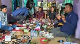 Baharuddin Demmu saat kunjungan ke Desa Margahayu, Loa Kulu. [Ist]