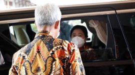 Ganjar Pranowo sambut Puan Maharani di Jateng (detik.com)
