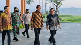 Presiden Joko Widodo bertemu Lee Hsien Loong selaku PM Singapura bahas investasi IKN. (Dok. Kompas)