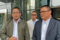 Ali Fikri selaku Kabag Pemberitaan KPK dan Irjen Pol Khrisna Murti Kepala Divisi (Kadiv) Hubungan Internasional (Hubinter) Polri. (Dok. SindoNews)