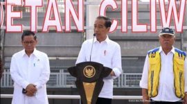 Presiden Joko Widodo melakulan peresmian Sodetan Ciliwung, Jakarta Timur, Senin (31/7/2023). Setelah 11 tahun proyek antisipasi banjir Jakarta tersebut akhirnya selesai dibangun dan dapat beroperasi. (Dok. TribunNews)
