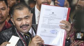 Kamaruddin Simanjuntak Pengacara keluarga Brigadir Nofriansyah Yosua Hutabarat (cnnindonesia.com)